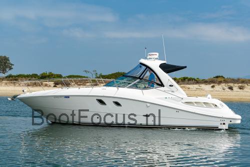 Sea Ray 330 Sundancer specificaties